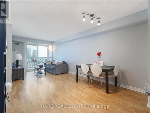 360 at the City Centre - 1409 83 Borough Drive - photo 3