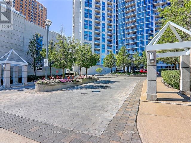 360 at the City Centre - 904 83 Borough Drive - photo 2