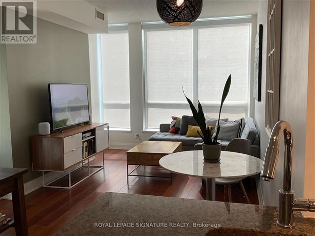 83 Redpath Residences - 508 83 Redpath Avenue - photo 1