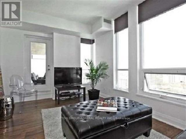 83 Redpath Residences - 1703 83 Redpath Avenue - photo 3