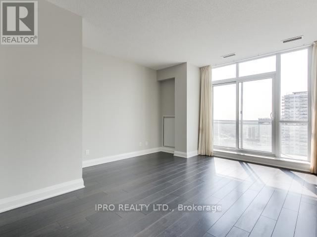 83 Redpath Residences - 1909 83 Redpath Avenue - photo 3