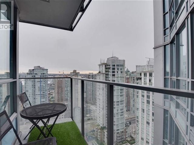 Capitol Residences - 2704 833 Seymour Street - photo 3