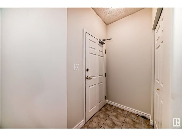 8488 111 ST NW - 504 8488 111 Street Northwest - photo 3