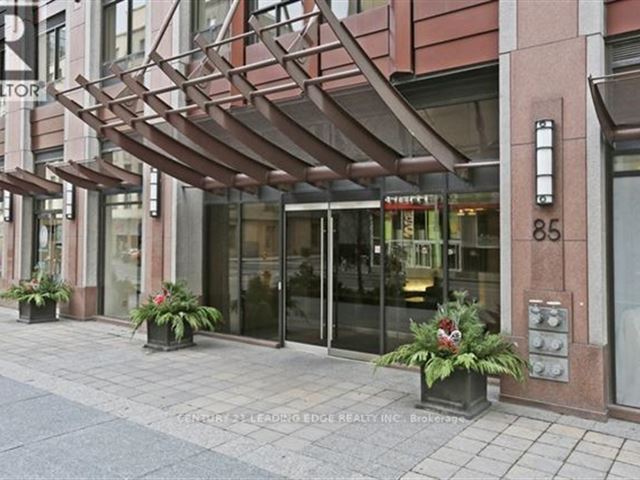 85 Bloor - 814 85 Bloor Street East - photo 2