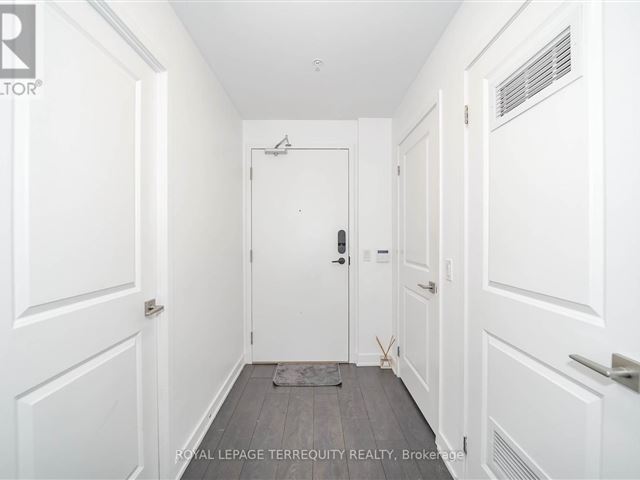 85 Oneida CRES - 302 85 Oneida Crescent - photo 2