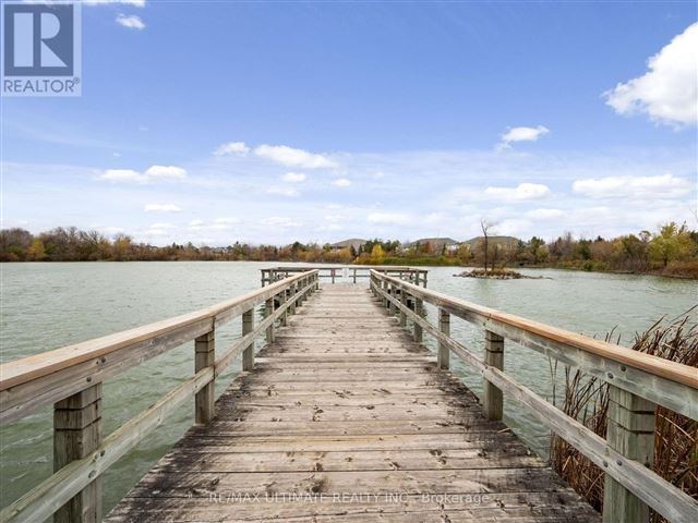 Swan Lake Village - 122 85 The Boardwalk Way - photo 2