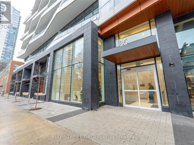 Axis - 2115 411 Church Street - photo 2