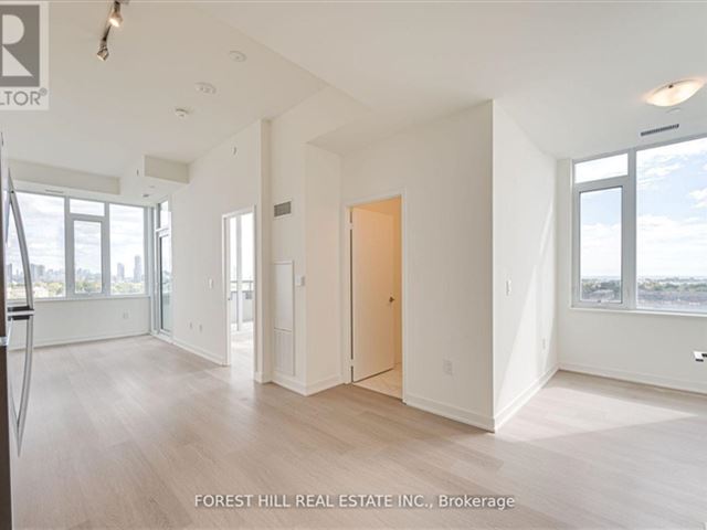 859 West Condos - 802 859 The Queensway - photo 2