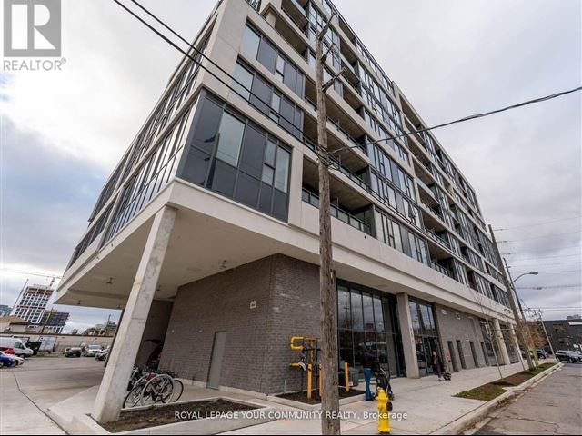 859 West Condos - 707 859 The Queensway - photo 1