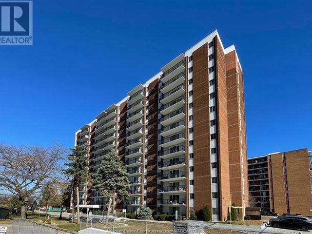 8591 Riverside Drive East, Unit 1001, Windsor — For sale @ $399,900 ...