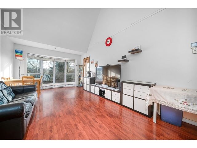 Sunnyvale - 321 7800 Saint Albans Road - photo 1