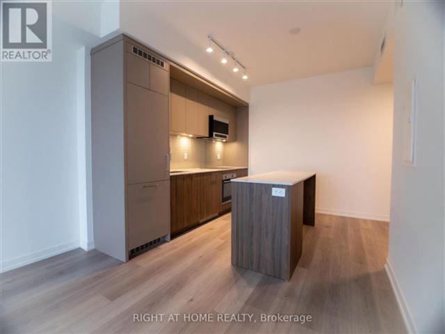 Monza Condos - 607 863 Saint Clair Avenue West - photo 3