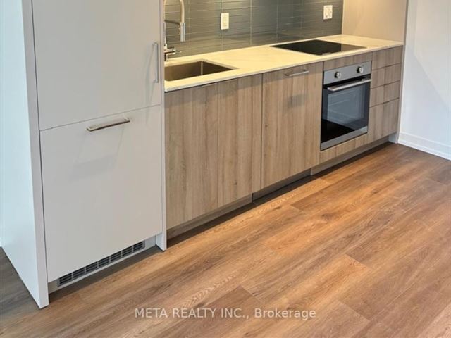 Monza Condos - 212 863 Saint Clair Avenue West - photo 2