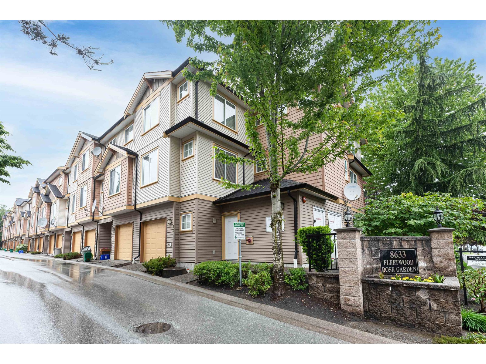 8633 159 Street, Unit 52, Surrey — For sale @ $899,000 | CondoDork.com