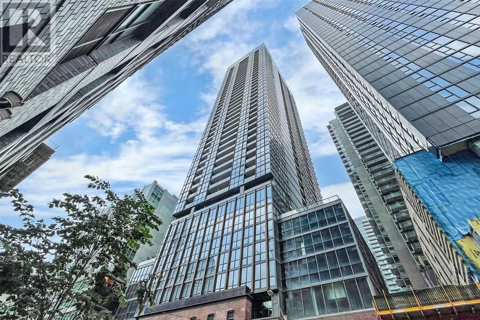 88 Blue Jays Way, Unit 2603, Toronto — For rent @ $3,200 | CondoDork.com