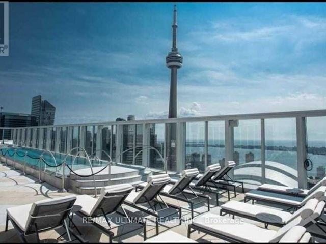 Bisha Hotel & Residences - 1115 88 Blue Jays Way - photo 3