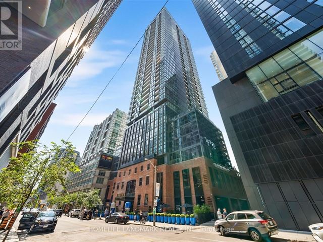 Bisha Hotel & Residences - 3404 88 Blue Jays Way - photo 1