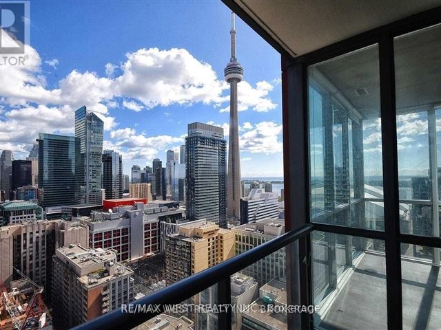 Bisha Hotel & Residences - 3105 88 Blue Jays Way - photo 2