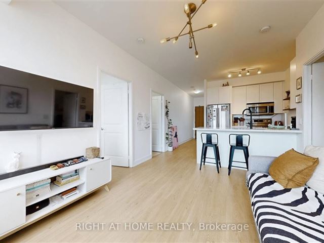 The 88 On Broadway - 1701 88 Broadway Avenue - photo 2