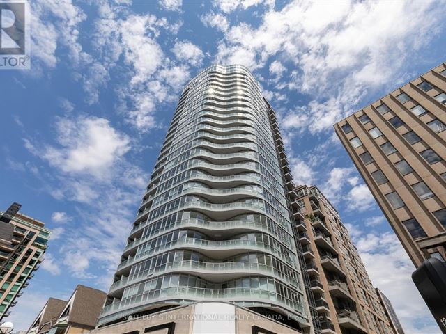 Minto Yorkville Park - 2405 88 Cumberland Street - photo 1