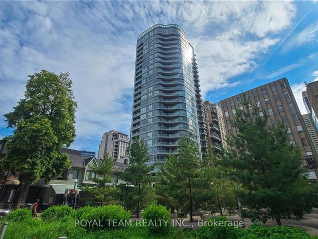 Minto Yorkville Park - 1806 88 Cumberland Street - photo 1