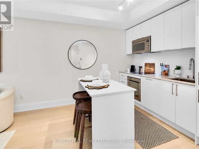 Minto Yorkville Park - 509 88 Cumberland Street - photo 2