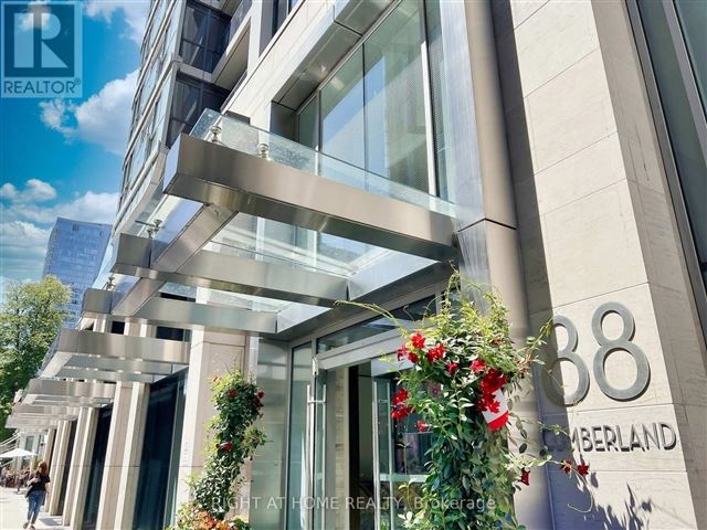 Minto Yorkville Park - 2306 88 Cumberland Street - photo 2