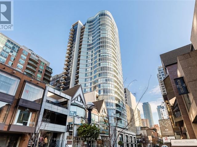 Minto Yorkville Park - 808 88 Cumberland Street - photo 1