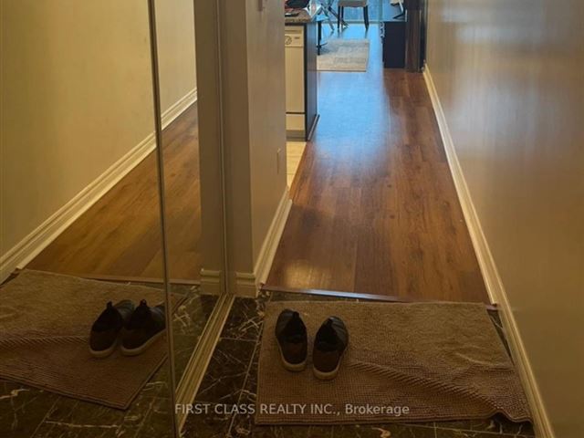 Altitude - 2301 88 Grangeway Avenue - photo 2