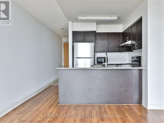 Altitude - 1801 88 Grangeway Avenue - photo 1