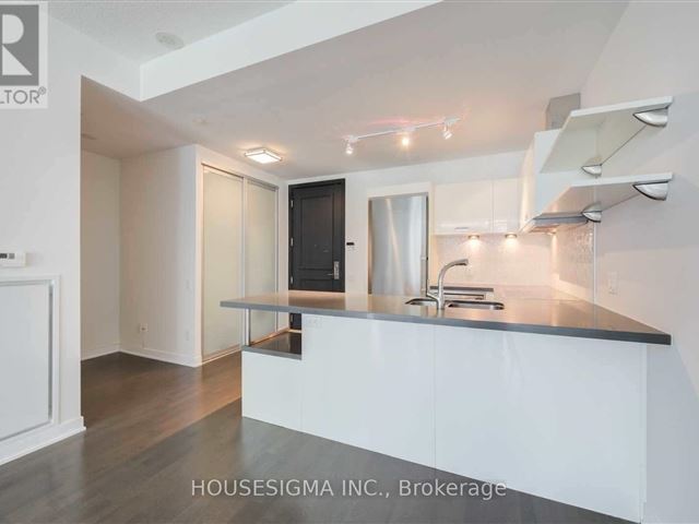 South Beach Condos and Lofts - 709 88 Park Lawn Road - photo 3