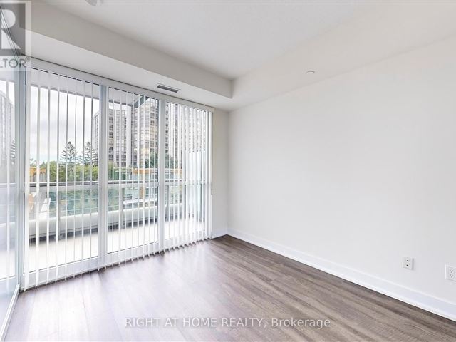 EI8HTY8 Condos - 313 88 Sheppard Avenue East - photo 3