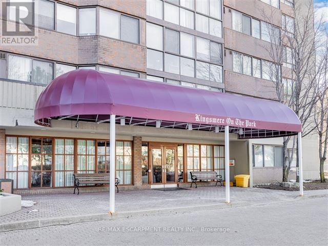 Kingsmere on the Park - uph7 880 Dundas Street West - photo 2