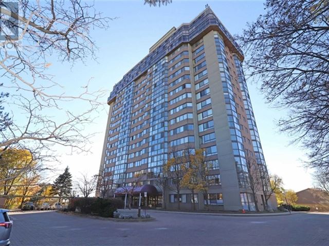 Kingsmere on the Park - 308 880 Dundas Street West - photo 1