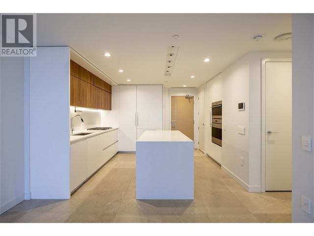 The Smithe - 2403 885 Cambie Street - photo 3