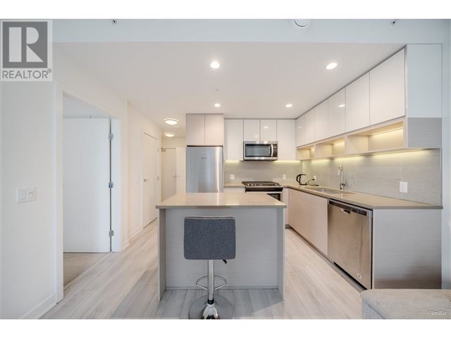 The Peak - 313 8850 University Crescent - photo 1