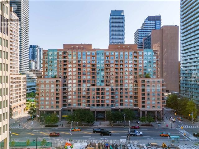 Opera Place 1 - 908 887 Bay Street - photo 1