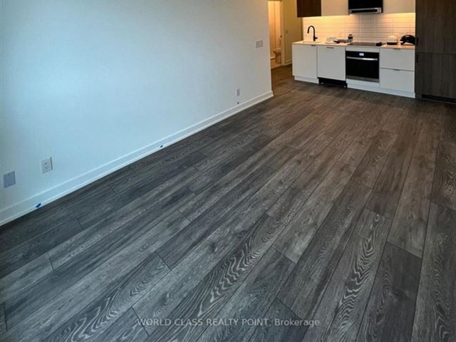 8888 Yonge Street Condos - 212 8888 Yonge Street - photo 2