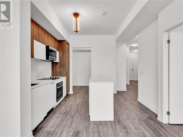 8888 Yonge Street Condos -  8888 Yonge Street - photo 3