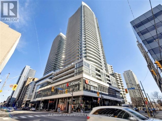 The Madison at Yonge and Eglinton - 2107 98 Lillian Street - photo 2