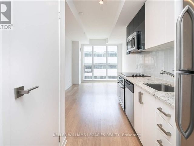 The Madison at Yonge and Eglinton - 516 98 Lillian Street - photo 1