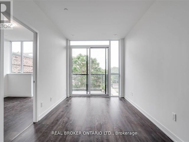 The Logan Residences - 409 899 Queen Street East - photo 2