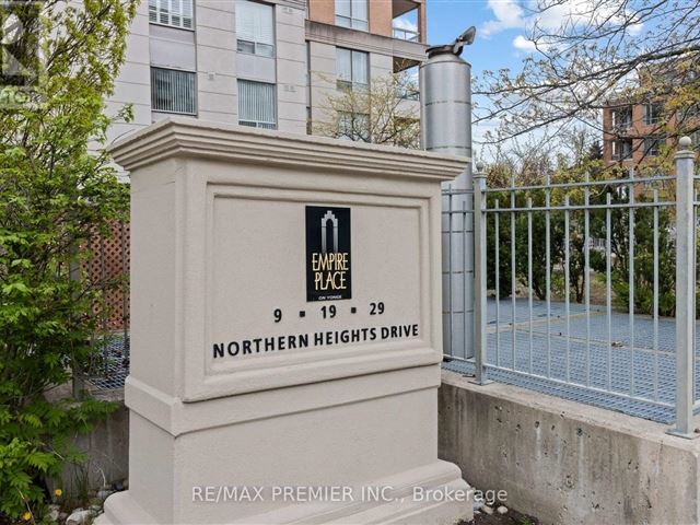 Empire Place On Yonge 3 - 816 9 Northern Heights Drive - photo 2