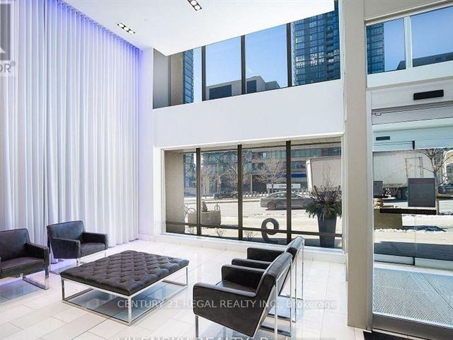 Harbour View Estates 1 - 312 9 Spadina Avenue - photo 2