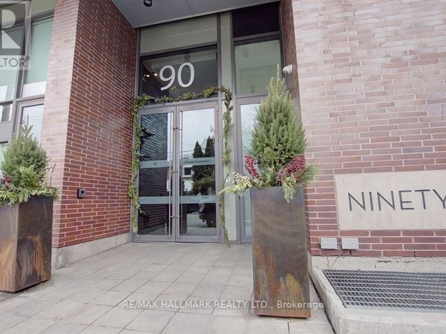 The Ninety - 601 90 Broadview Avenue - photo 1