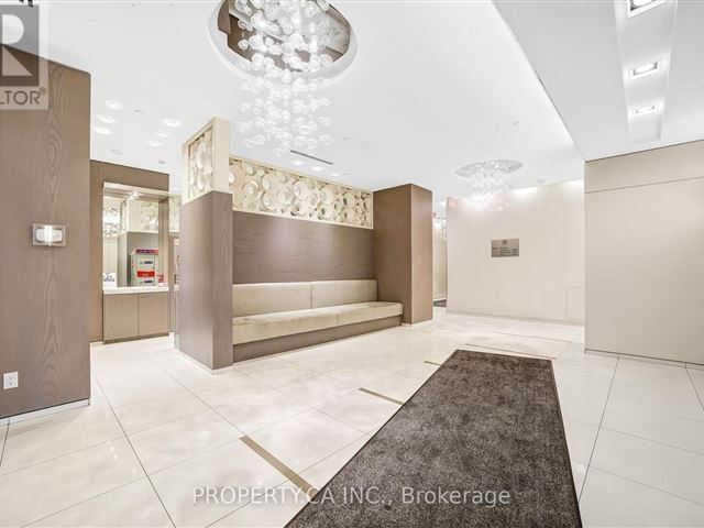 Grand Genesis - 808 9090 Yonge Street - photo 3