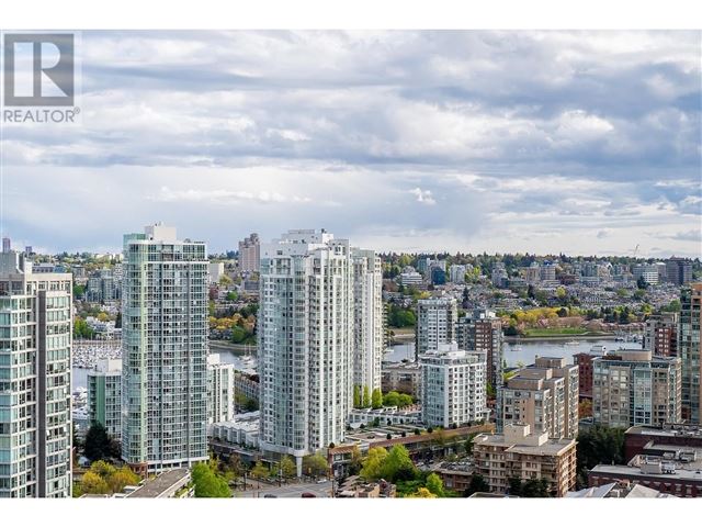 Yaletown Park 2 - 2903 909 Mainland Street - photo 3