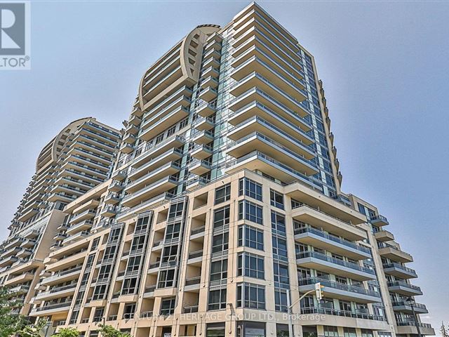 9205 Yonge ST - 5lvl13 9205 Yonge Street - photo 1