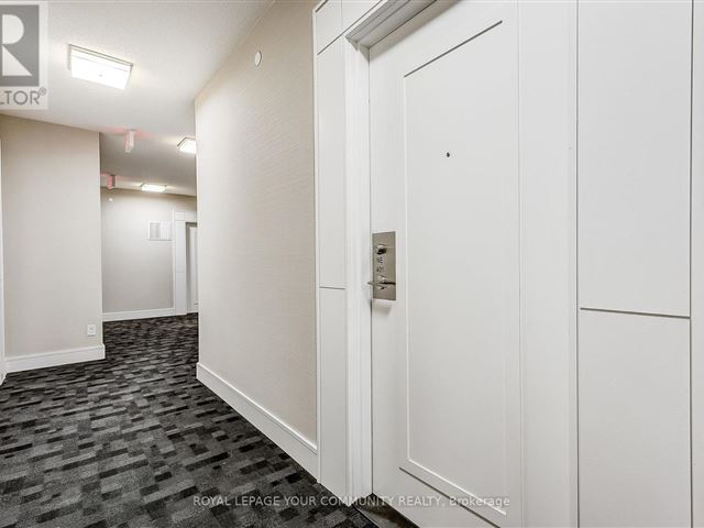 9205 Yonge ST -  9205 Yonge Street - photo 3