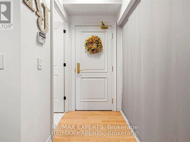 Bellaria Tower 3 - 903 9245 Jane Street - photo 3